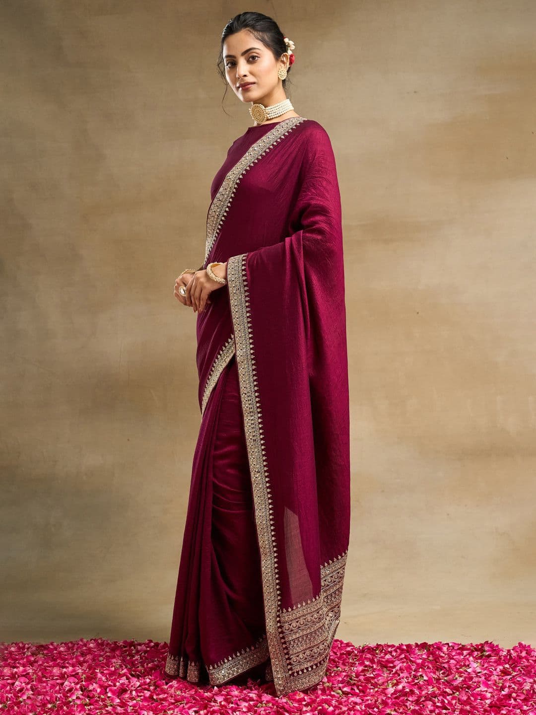 kasee Embroidered Saree thumbnail 6