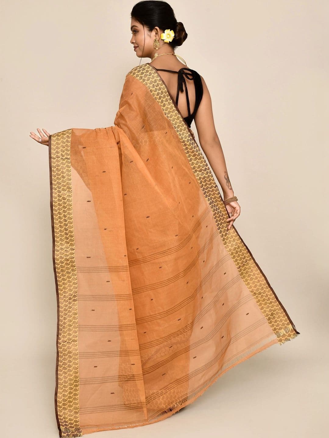 TANTSHREE Striped Pure Cotton Saree thumbnail 2