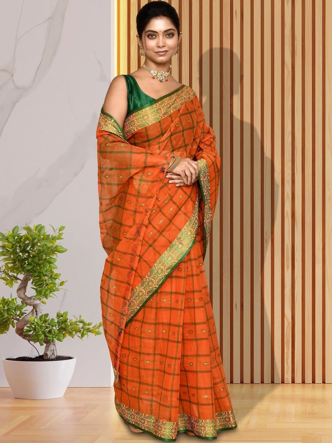 TANTSHREE Woven Design Pure Cotton Saree thumbnail 3