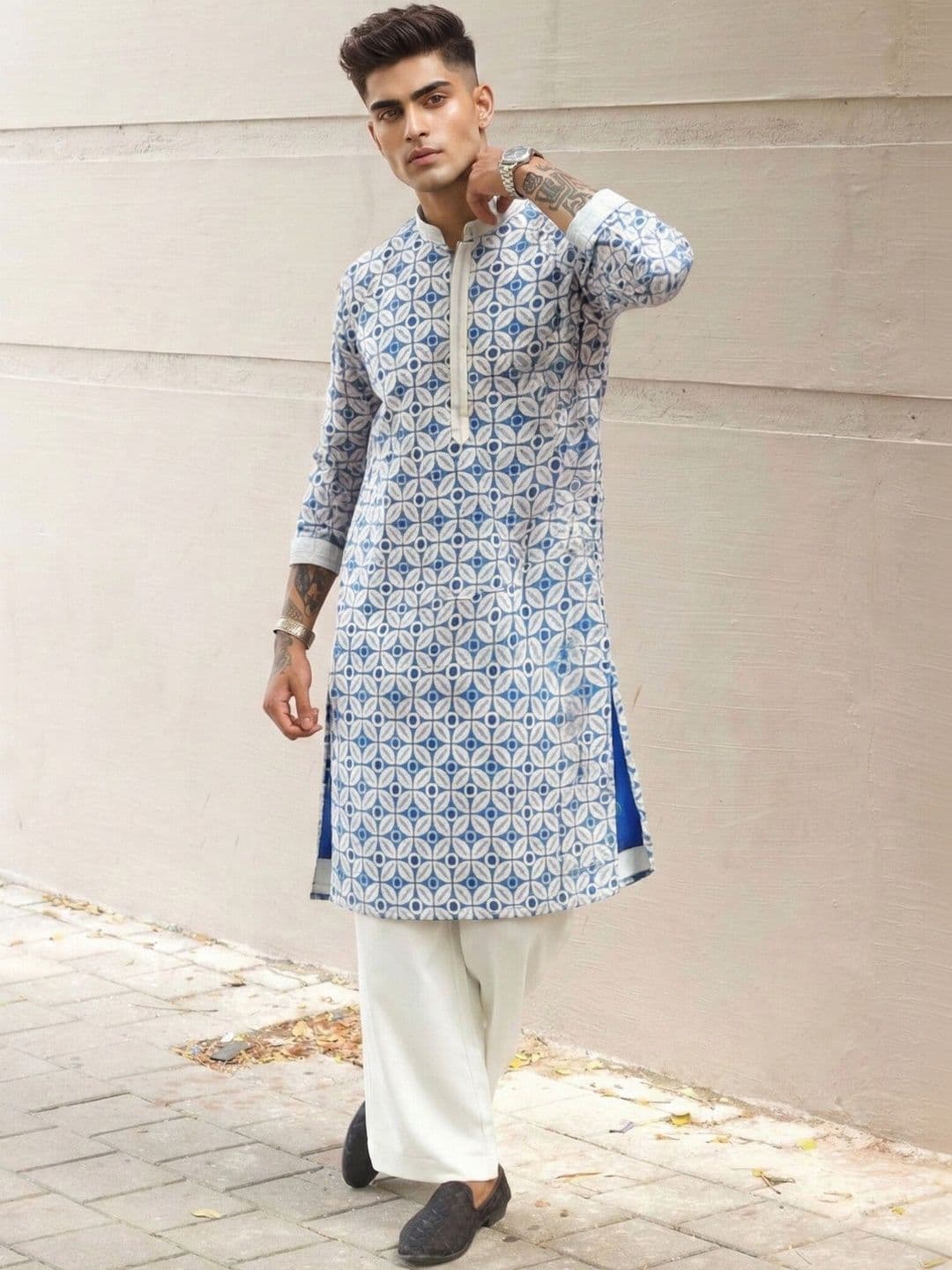 Anouk Men Printed Band Collar Long Sleeves Straight Kurta - view 1