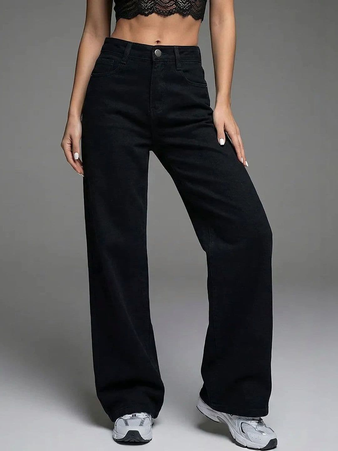 AAV2 Women Wide Leg High-Rise Light Fade Stretchable Jeans thumbnail 4