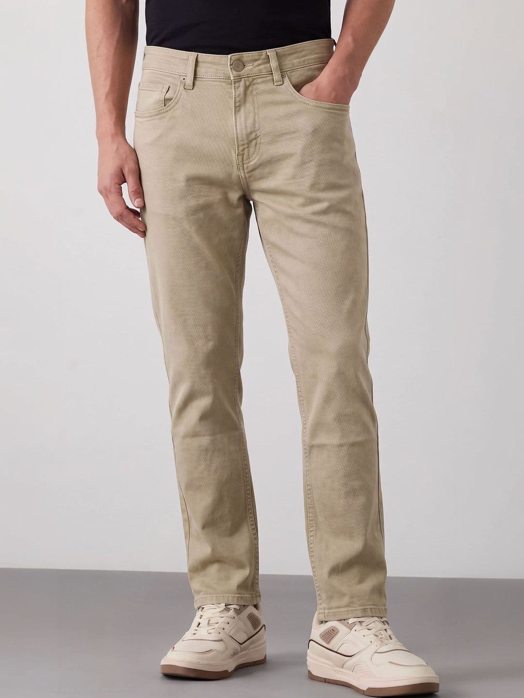DAGERRFLY Men Relaxed Fit Mid-Rise Jeans - view 1