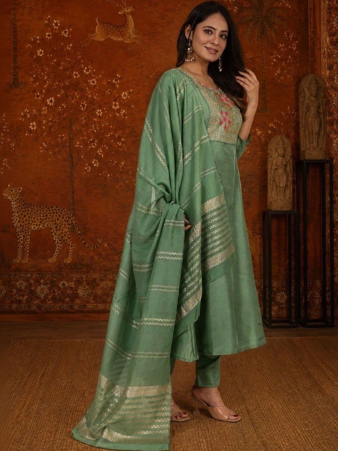 Sangria Women Floral Embroidered Empire Sequinned Kurta with Trousers & With Dupatta thumbnail 4