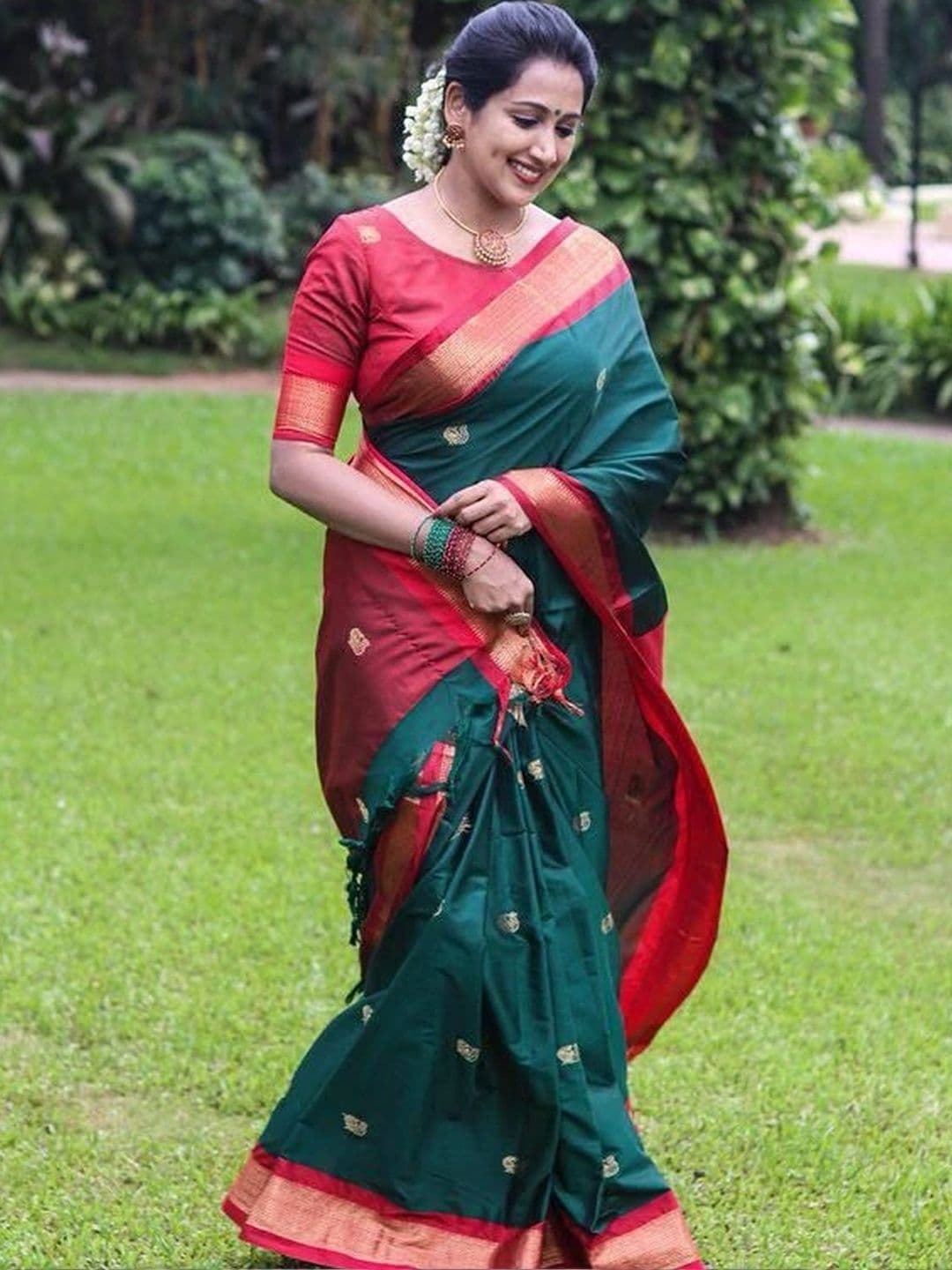 revika Woven Design Zari Art Silk Designer Kanjeevaram Saree thumbnail 5