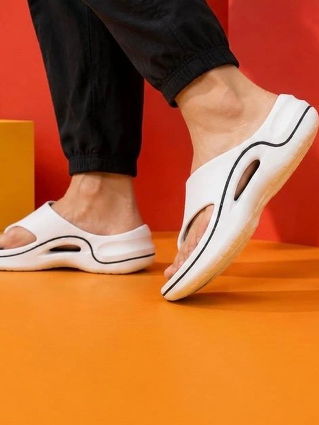 VOOLIO Men Thong Flip-Flops thumbnail 2