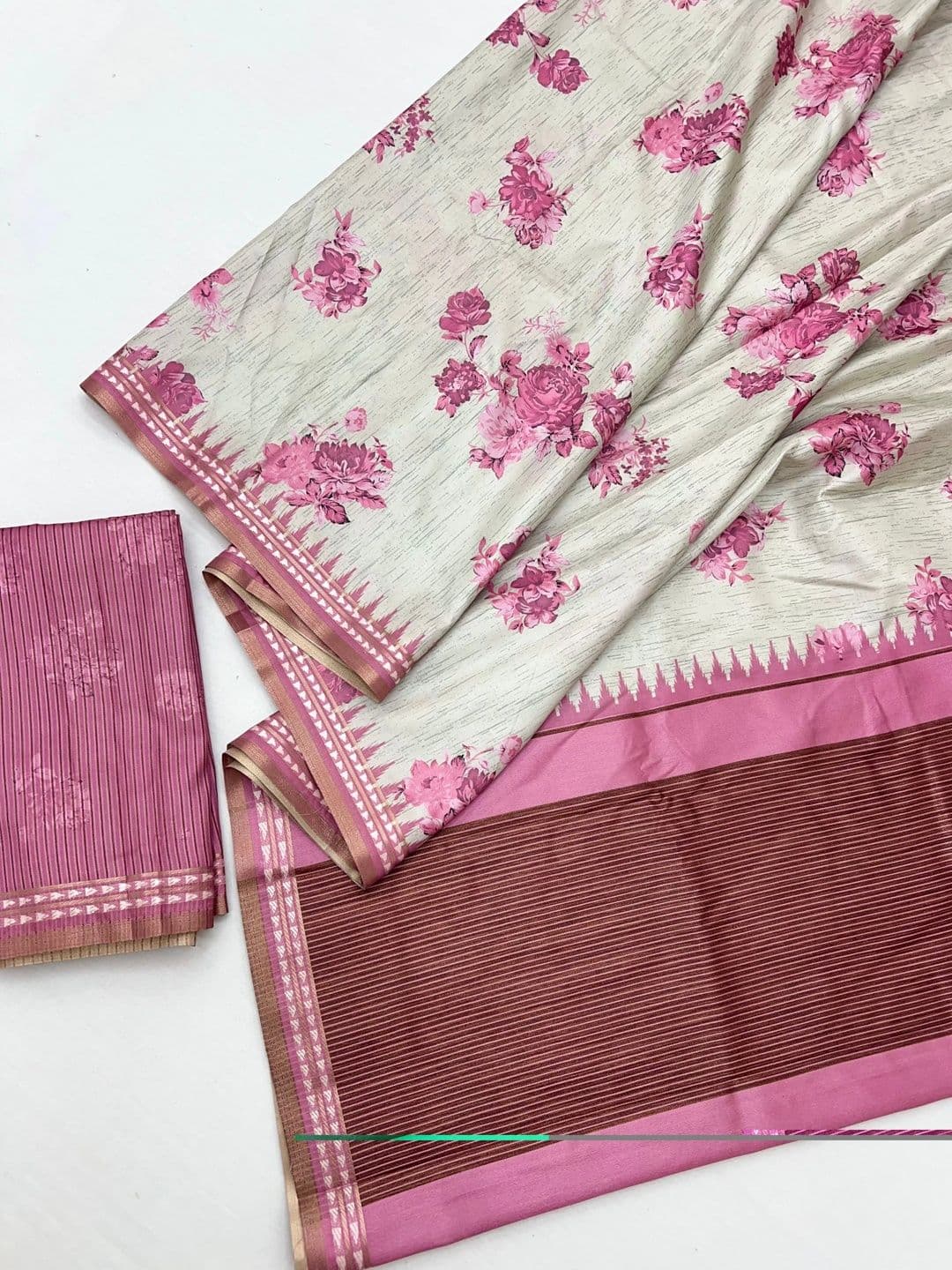 NARIVESH TRENDS Floral Art Silk Saree thumbnail 3