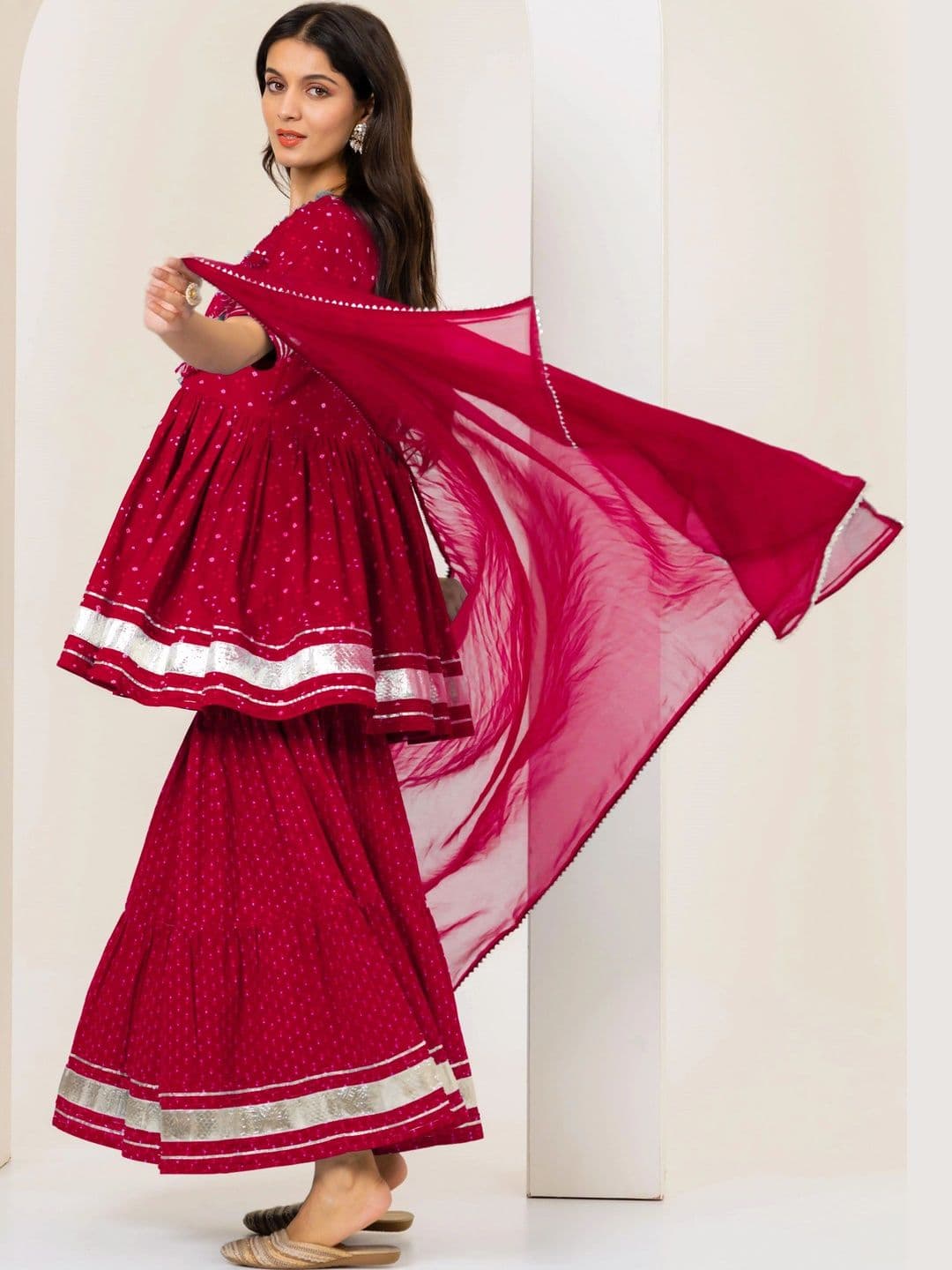 VHS FASHION Women Ethnic Motifs Embroidered Empire Kurta with Sharara & With Dupatta thumbnail 2