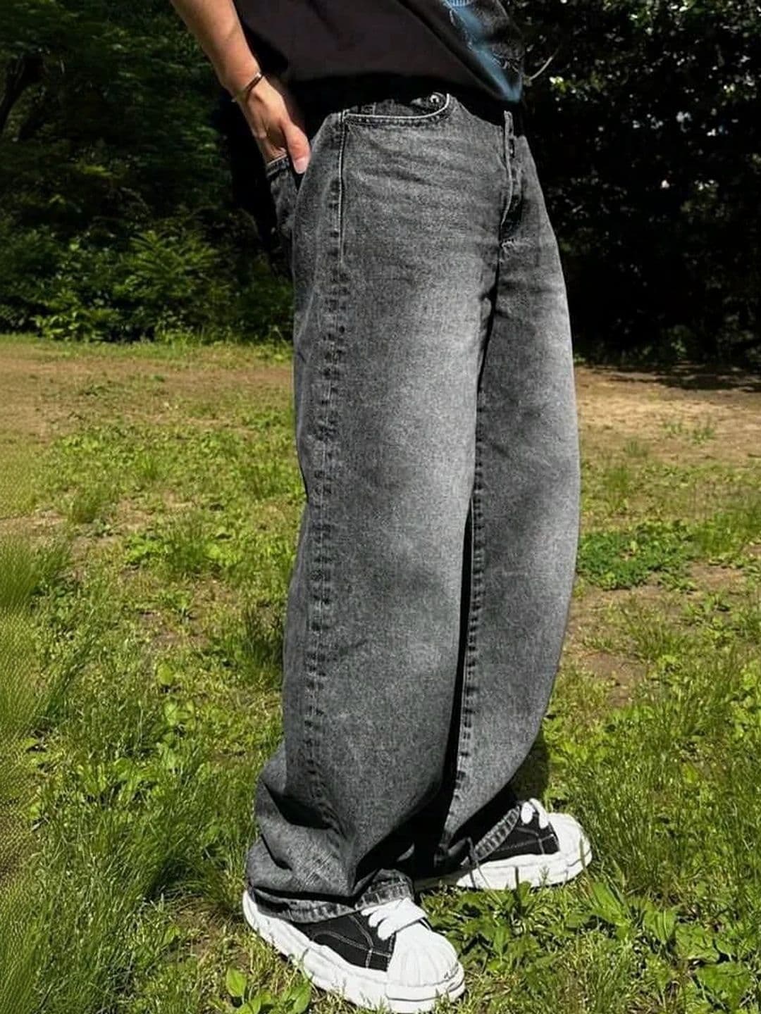 Stylecast X Kotty Men Wide Leg Mid-Rise Stretchable Jeans thumbnail 5