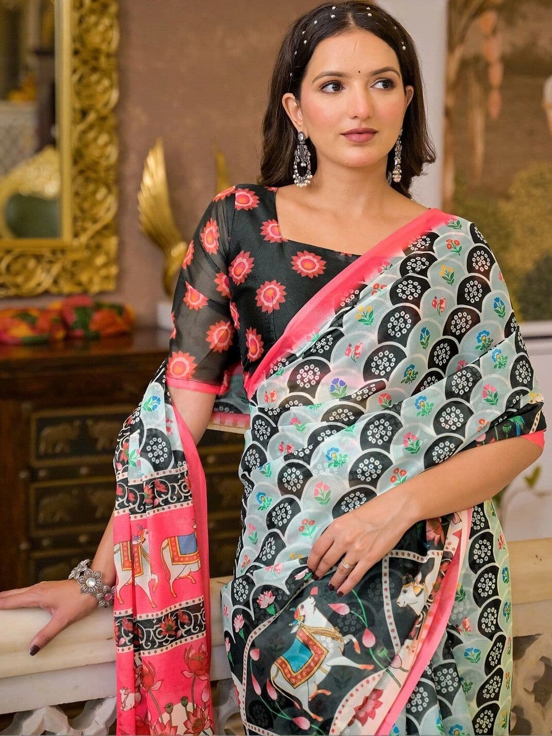 KALINI Floral Pure Georgette Saree thumbnail 5