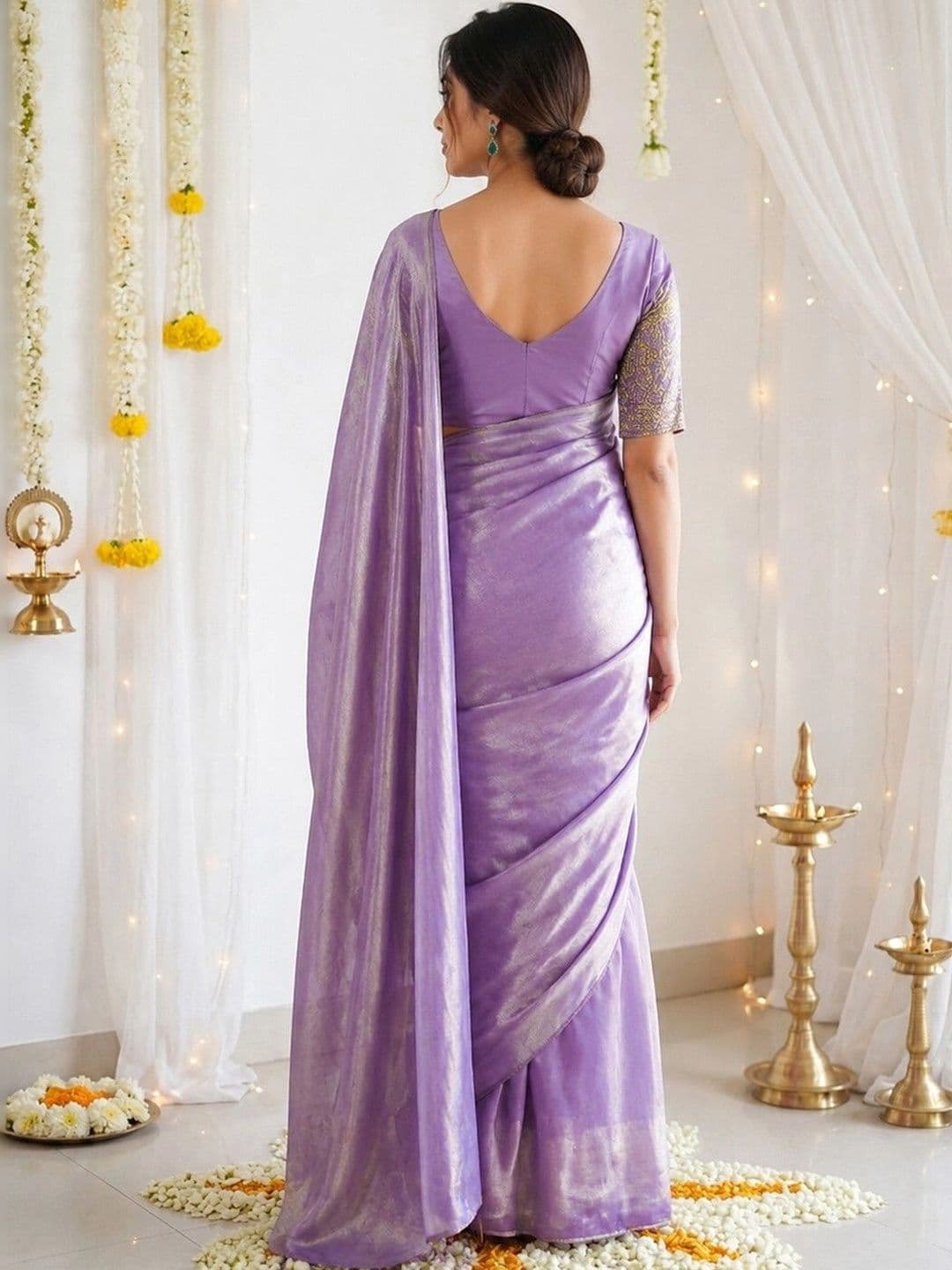 Satrani Zari Tissue Saree thumbnail 2