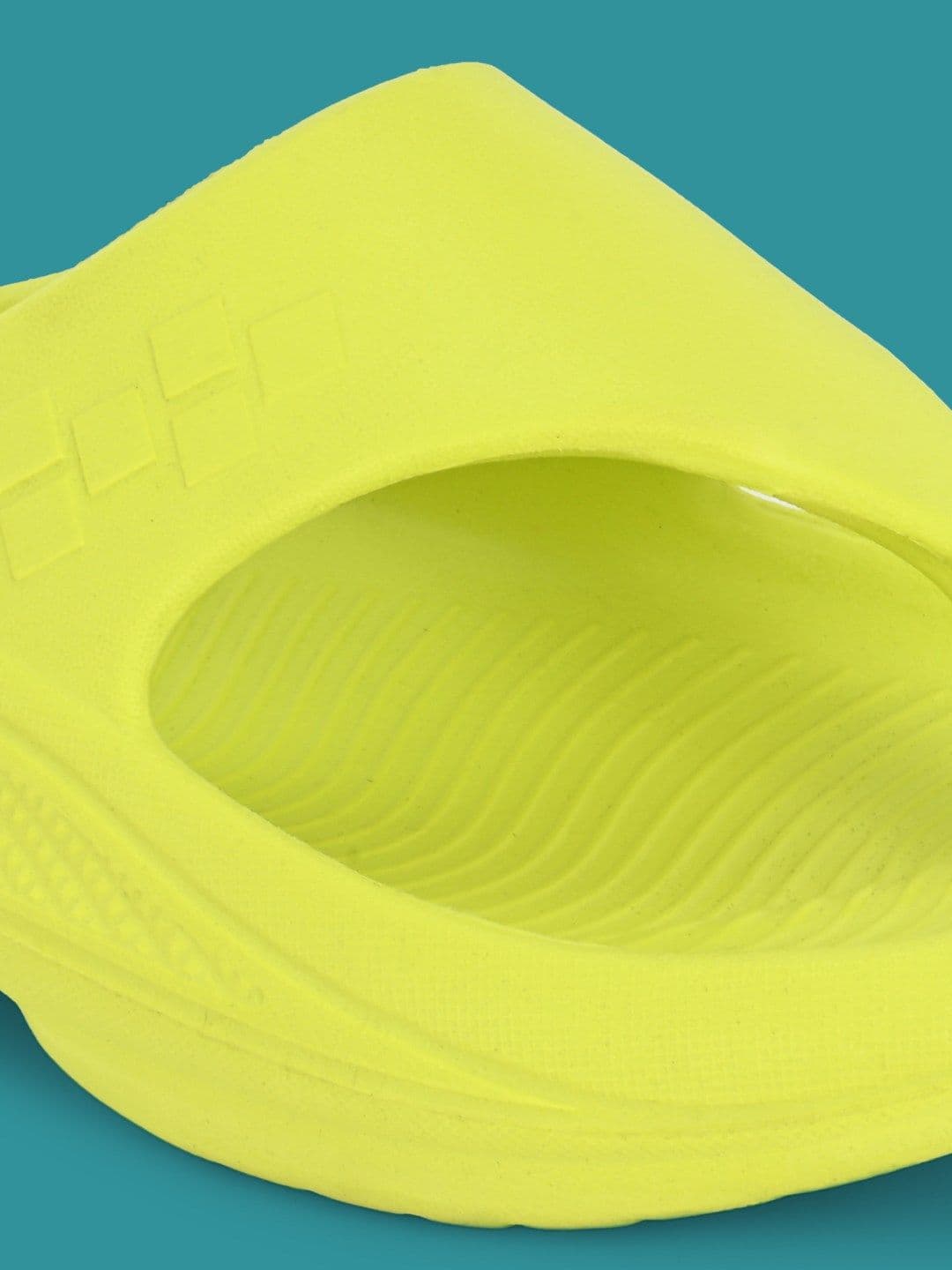 HRX by Hrithik Roshan Men Striped EVA Thong Flip-Flops thumbnail 7