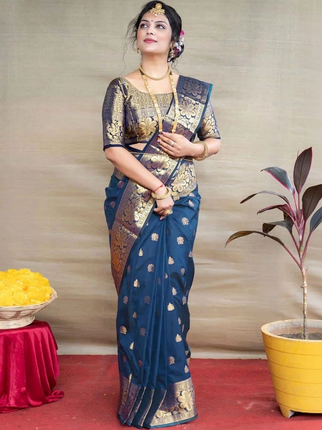 VYOM CREATION Woven Design Zari Art Silk Banarasi Saree - view 1