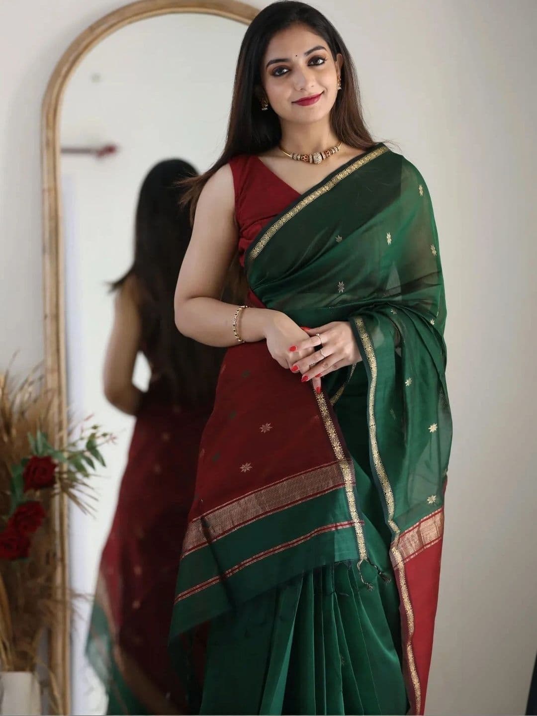 VYOM CREATION Woven Design Zari Art Silk Banarasi Saree thumbnail 2