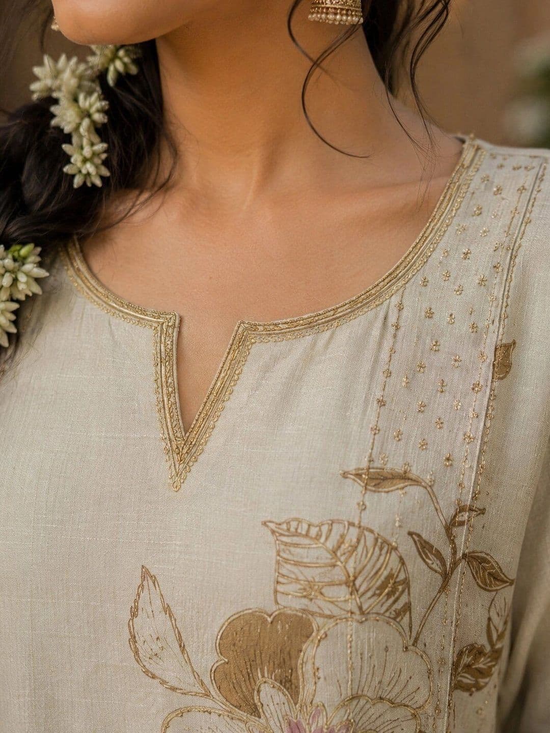 ETHONEA Women Floral Embroidered Regular Thread Work Pure Silk Kurta with Trousers & With Dupatta thumbnail 5