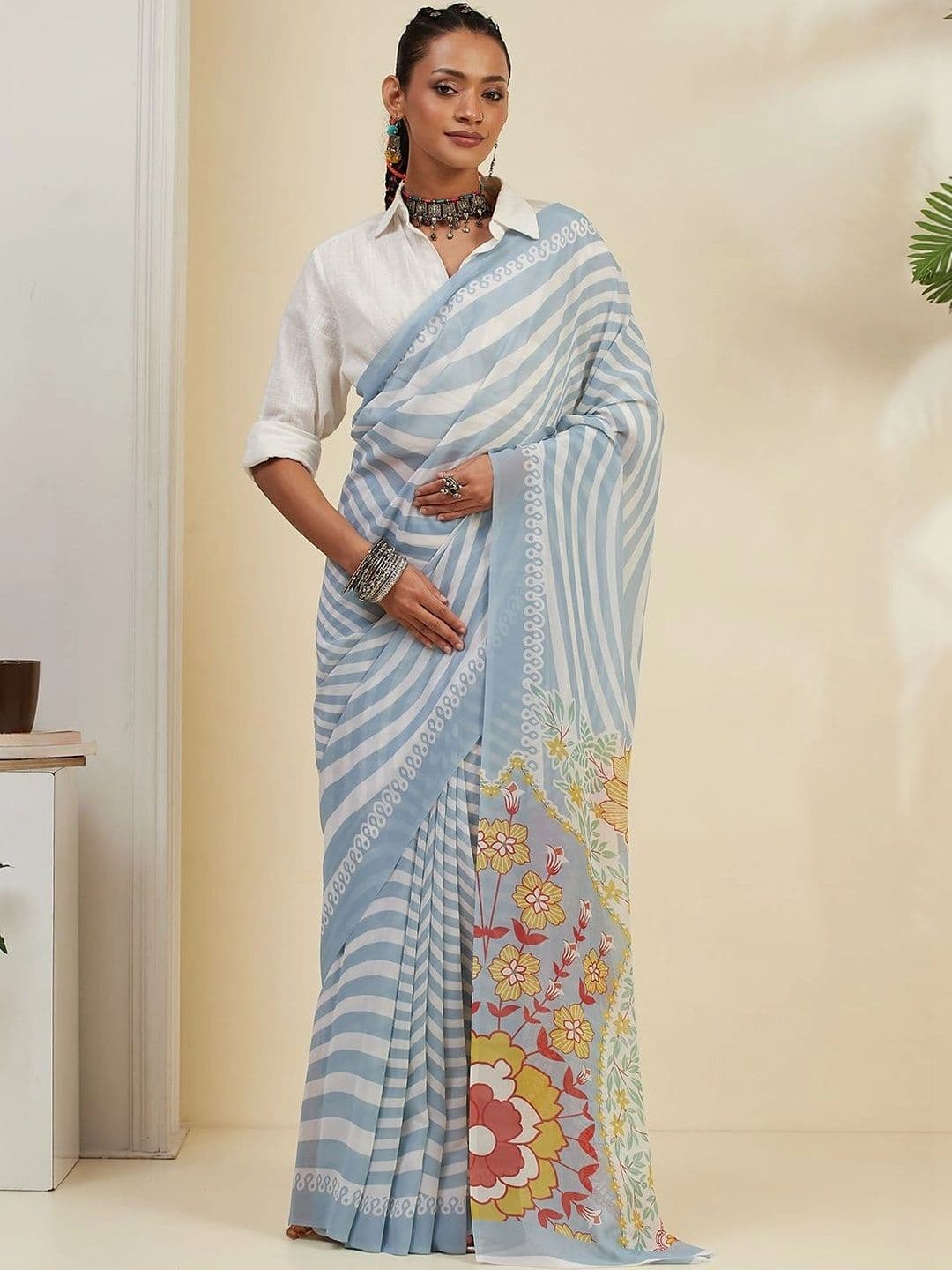Garden Vareli Striped Poly Georgette Fusion Saree - view 1