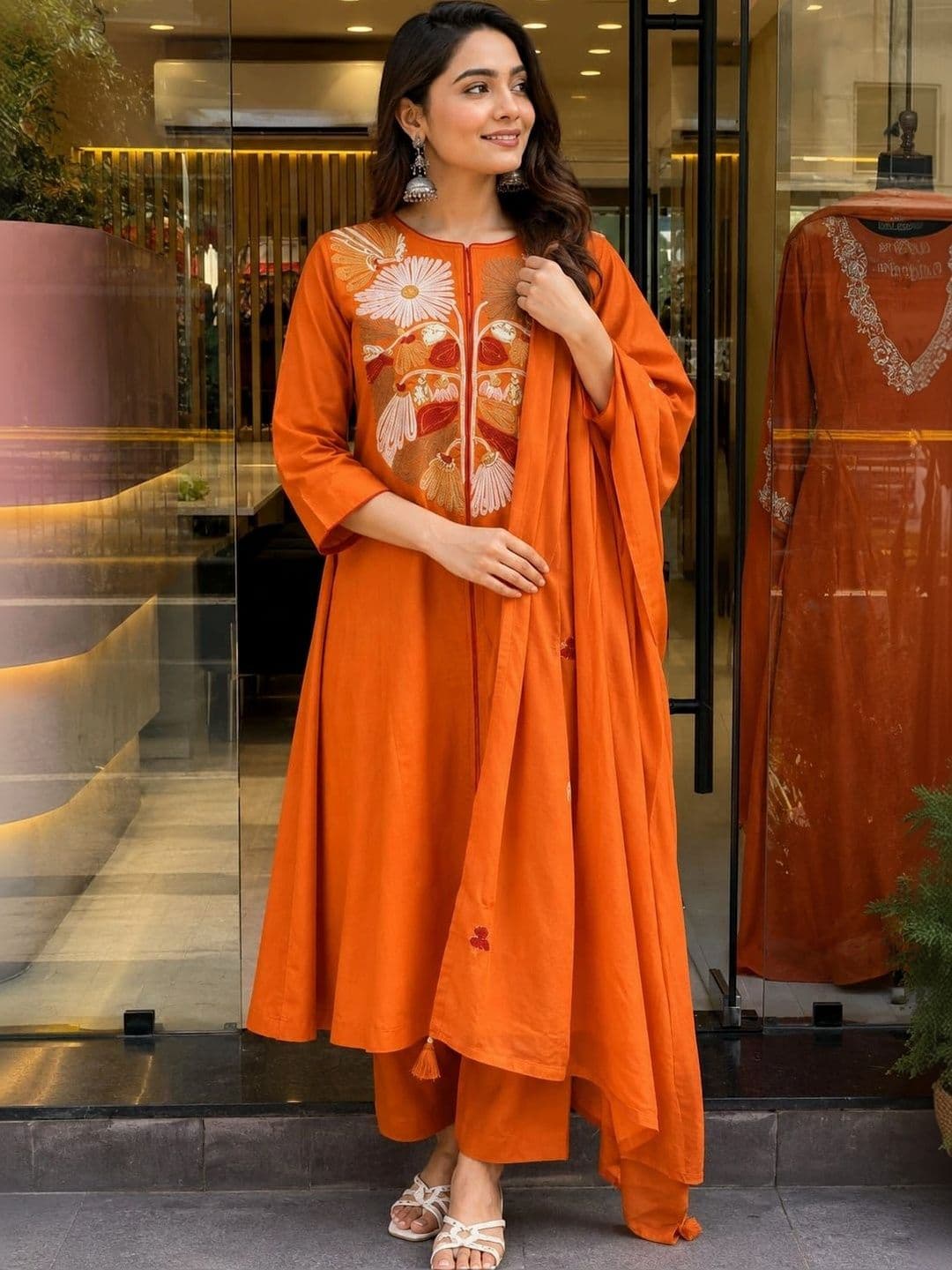 DSS FASHION Women Floral Embroidered Regular Thread Work Pure Cotton Kurta with Trousers & With Dupatta - view 1