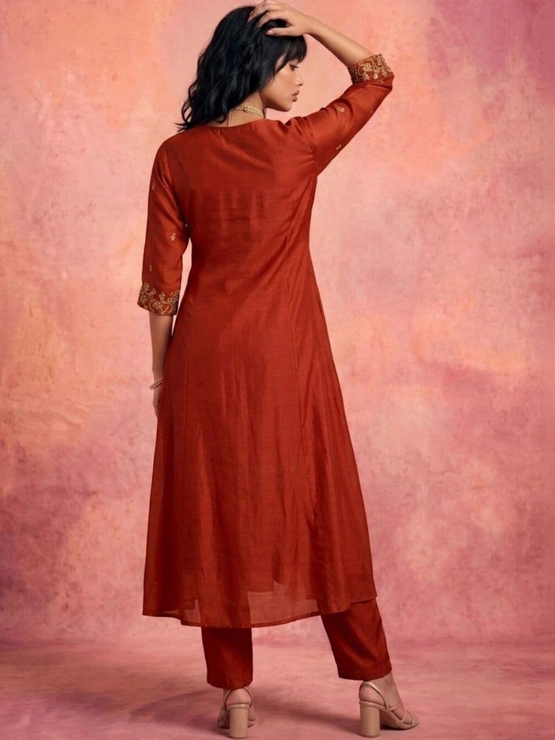 DRIP CHOWK Women Floral Embroidered Empire Thread Work Kurta with Trousers & With Dupatta thumbnail 5