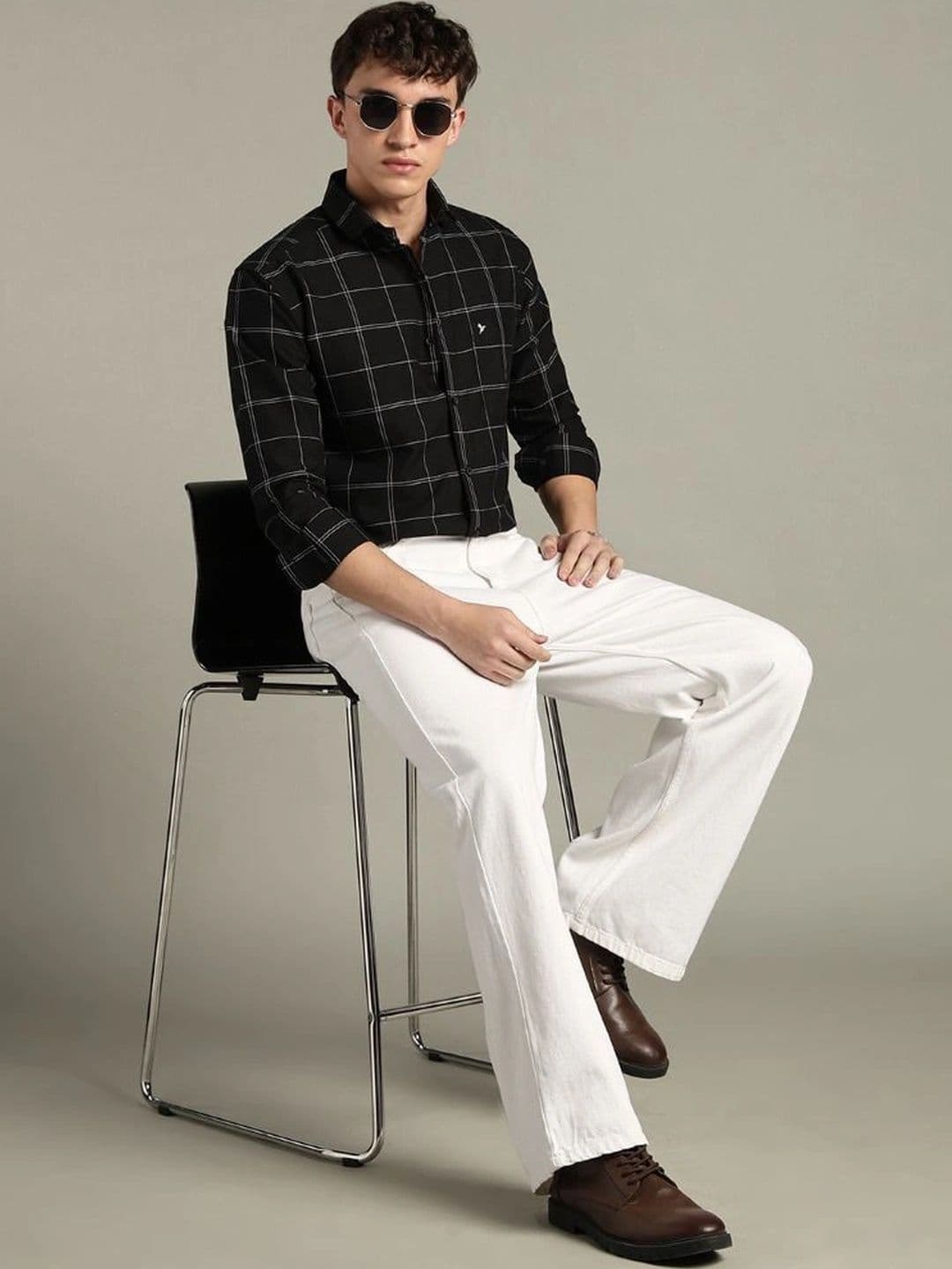 BLUEISLAND Men Comfort Windowpane Checks Checked Casual Shirt thumbnail 3