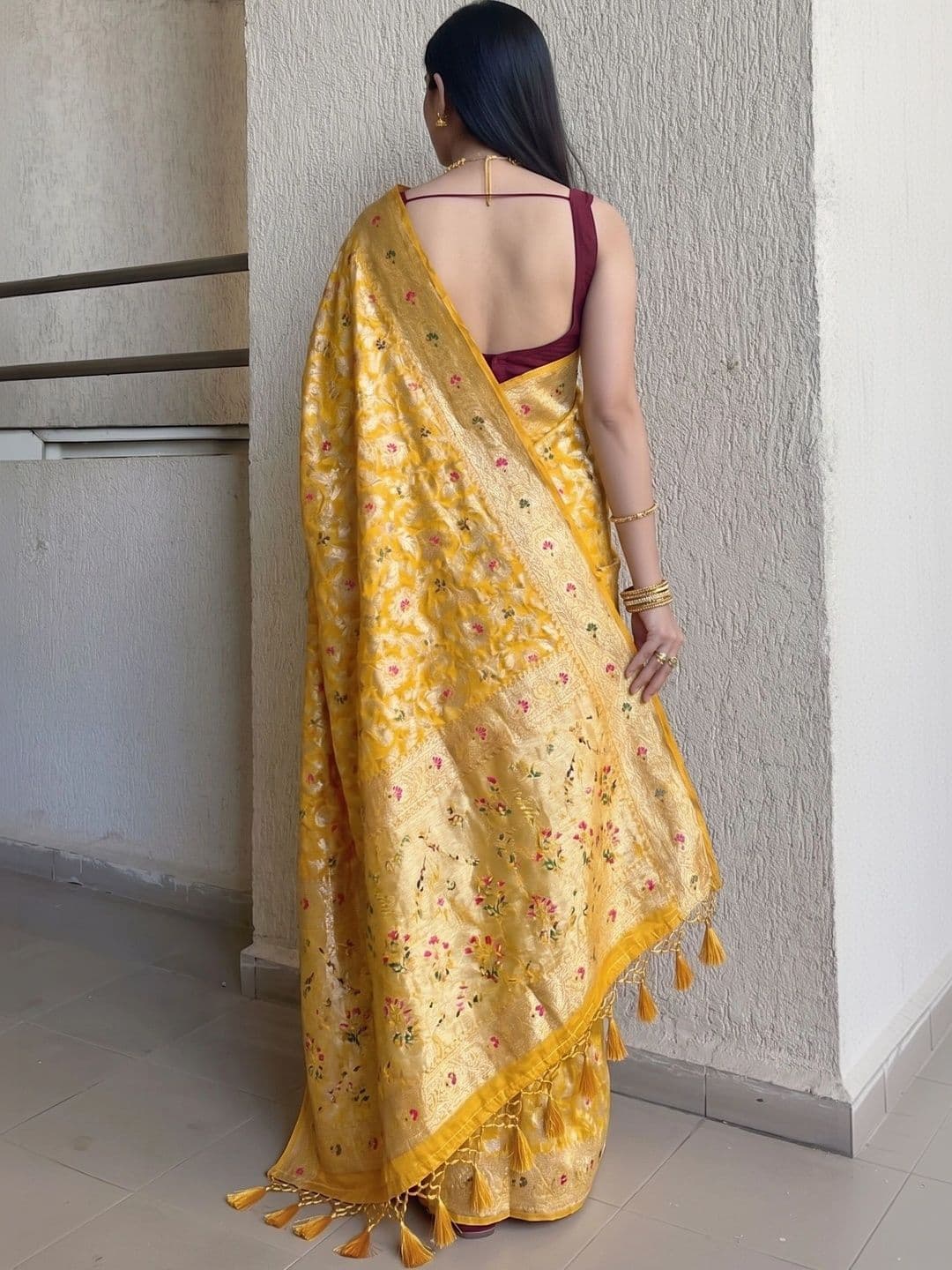 MITAL ENTERPRISE Zari Art Silk Saree thumbnail 3