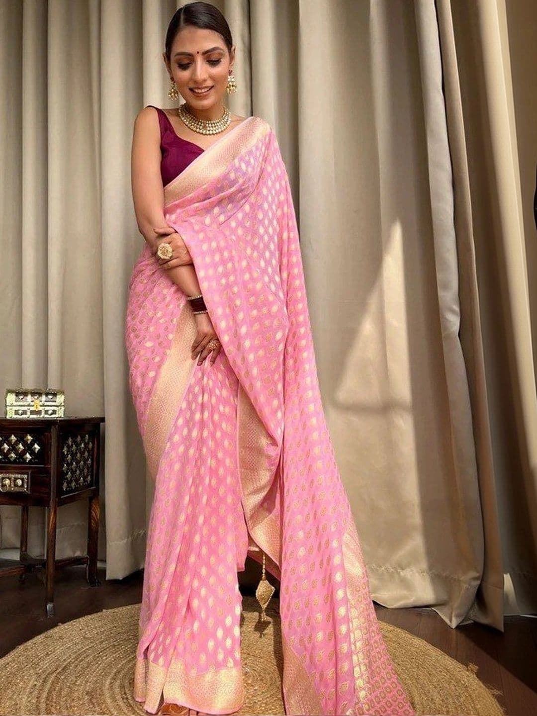 MARUTI VASTRAM Woven Design Zari Art Silk Banarasi Saree thumbnail 4
