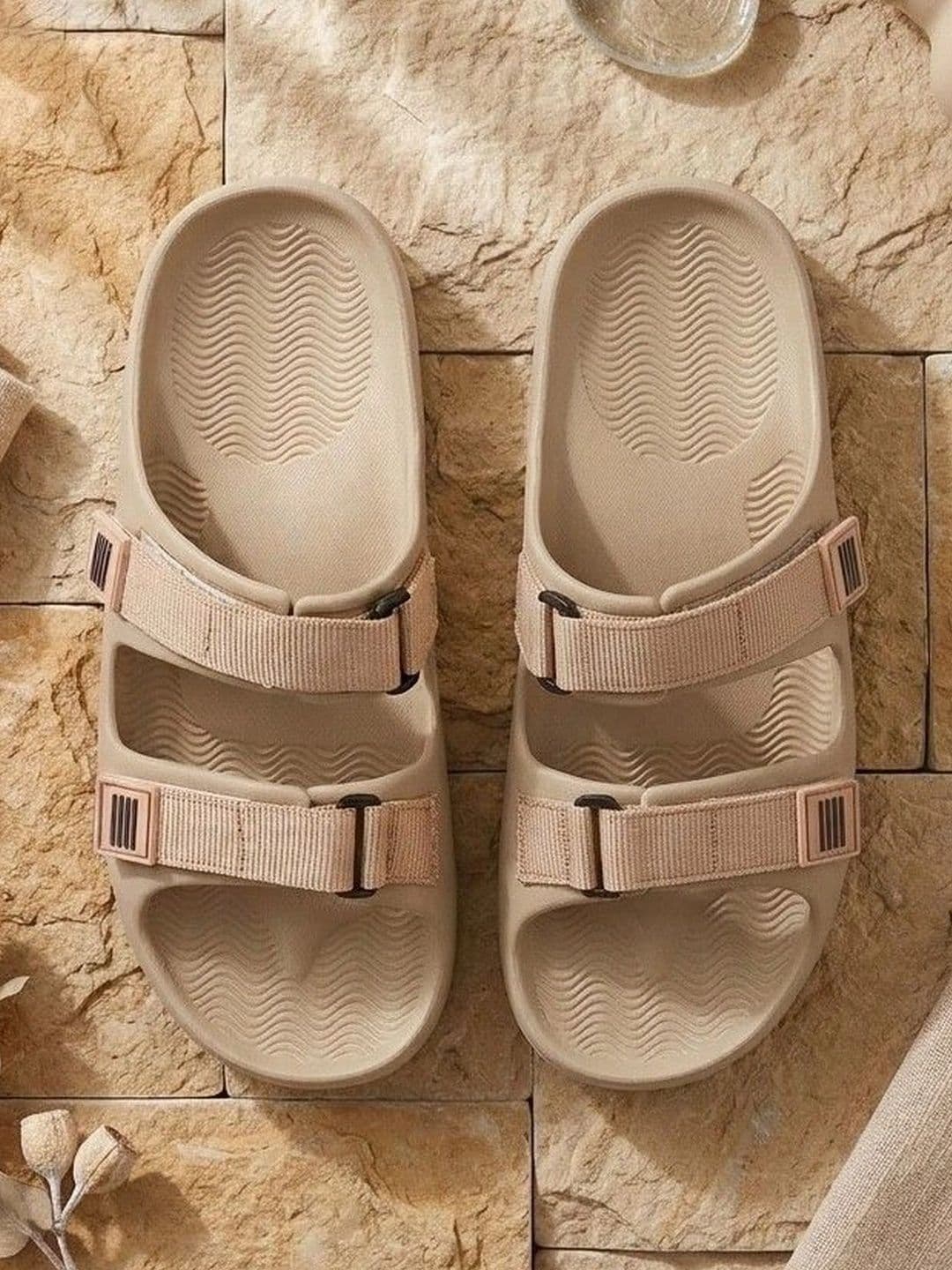 HRX by Hrithik Roshan Men Comfort Sandals - view 1