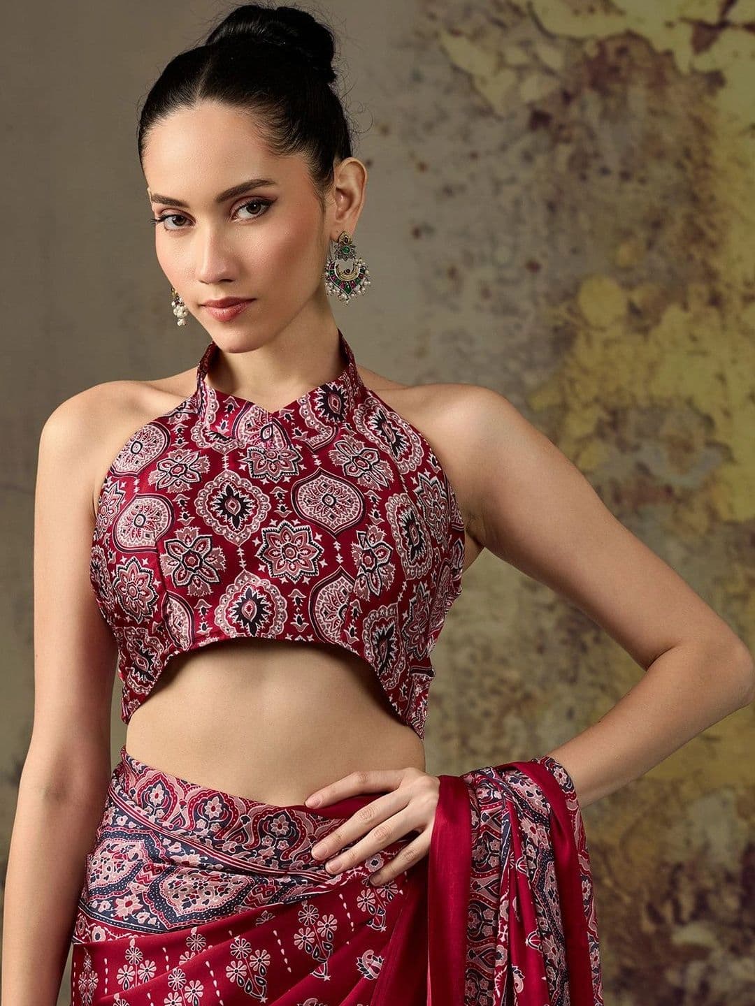 Sangria Paisley Satin Designer Block Print Saree thumbnail 3