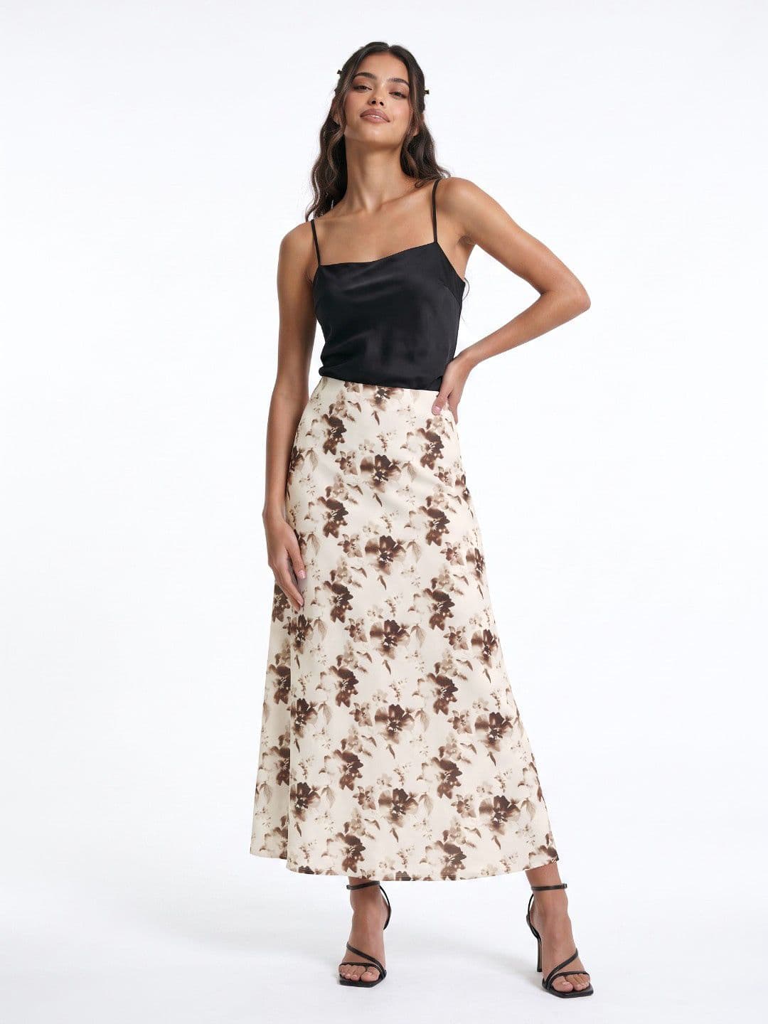 glitchez Women Floral Printed Midi A-Line Skirt thumbnail 2