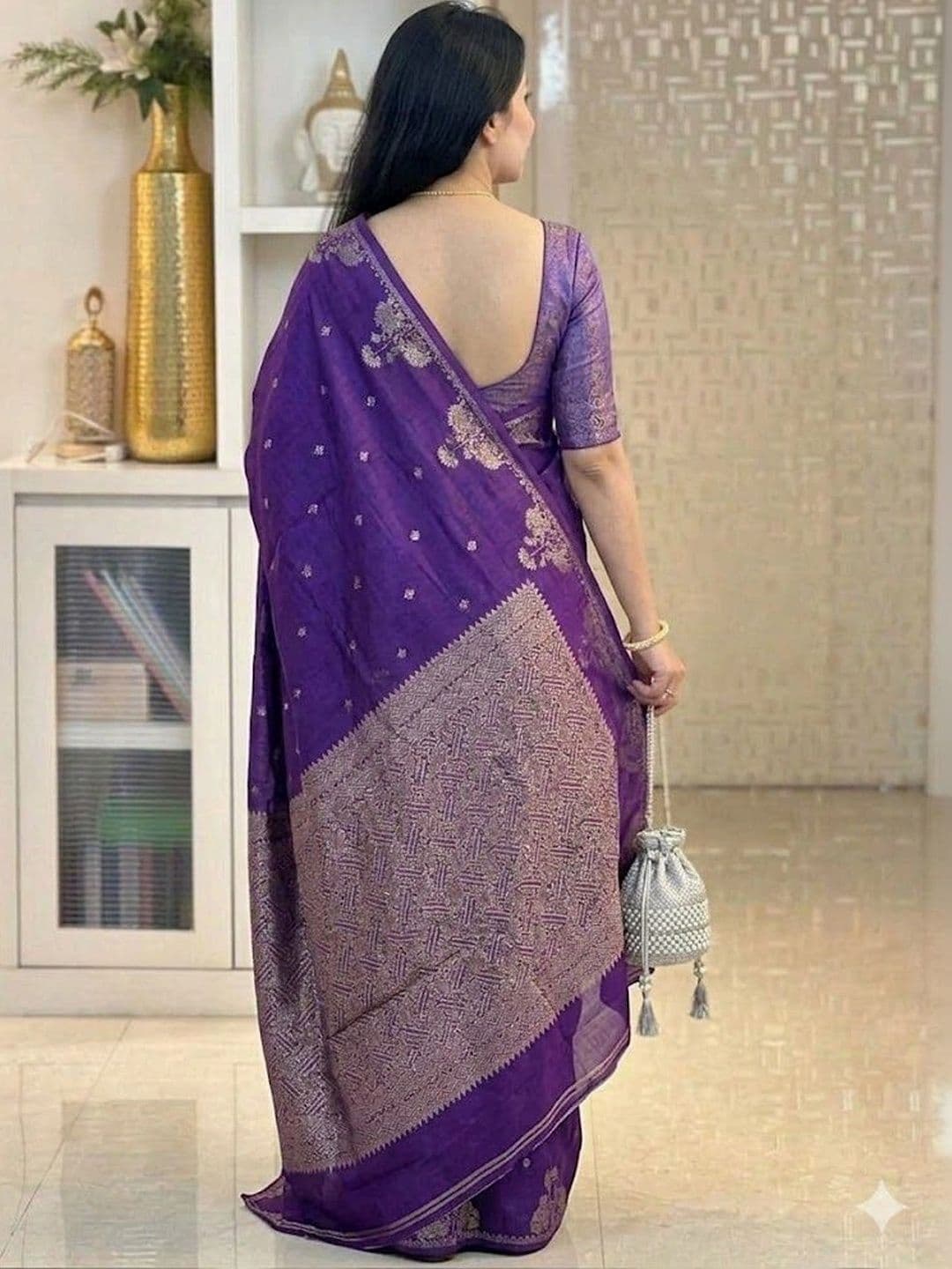 MITAL ENTERPRISE Woven Design Zari Art Silk Saree thumbnail 4
