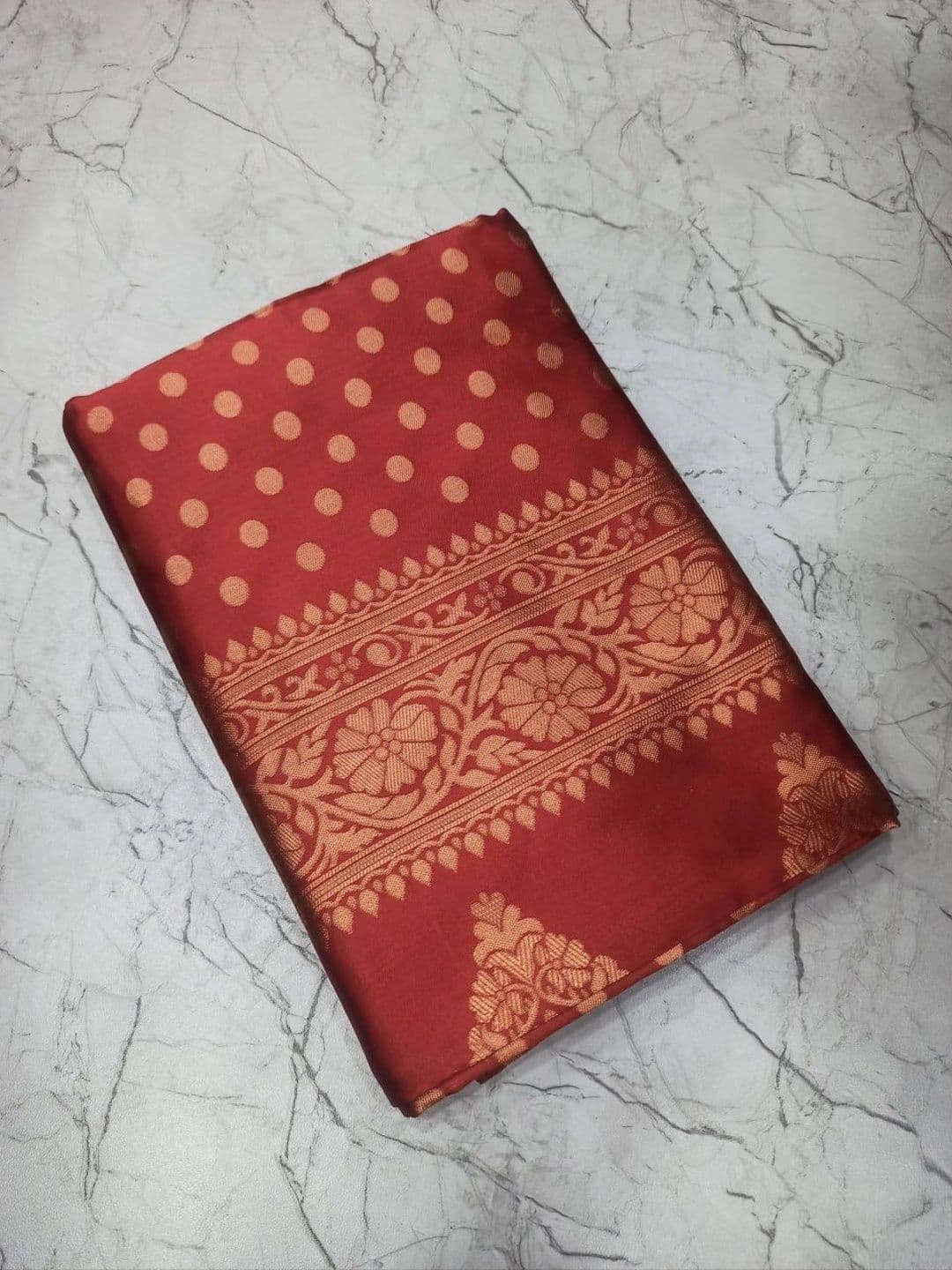 House Of Nazakat Polka Dot Zari Art Silk Banarasi Saree thumbnail 2