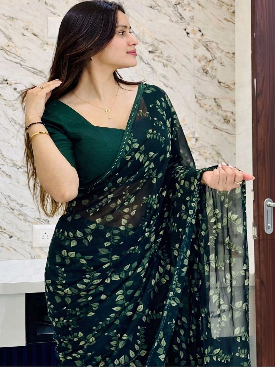 TELIRAJ FASHIONS Floral Sequinned Pure Georgette Designer Block Print Saree thumbnail 7
