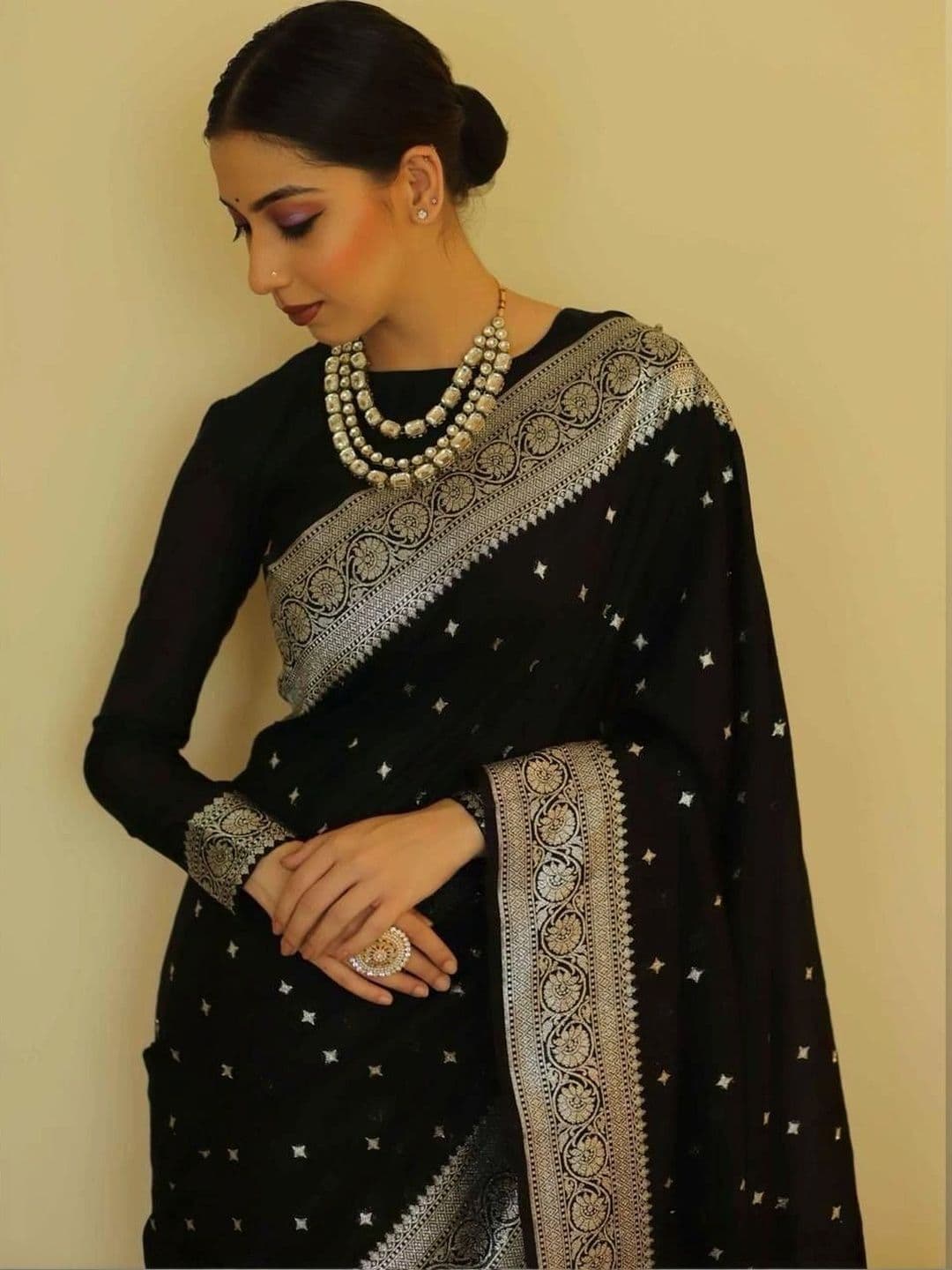 MITAL ENTERPRISE Woven Design Zari Art Silk Saree thumbnail 5