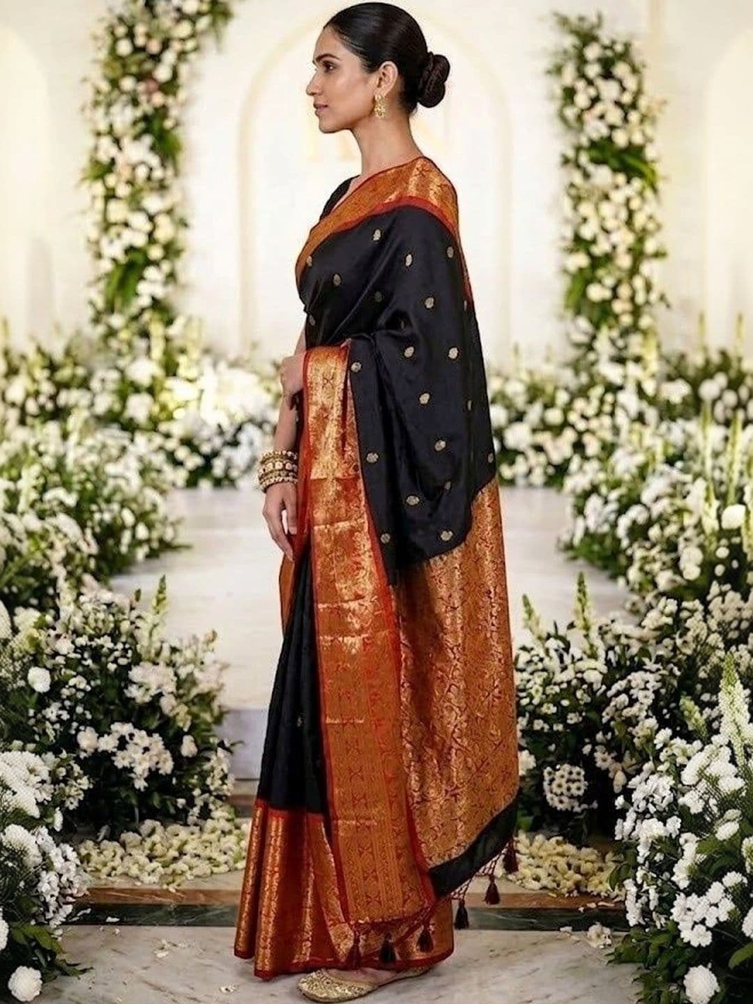 MITAL ENTERPRISE Zari Art Silk Saree thumbnail 2