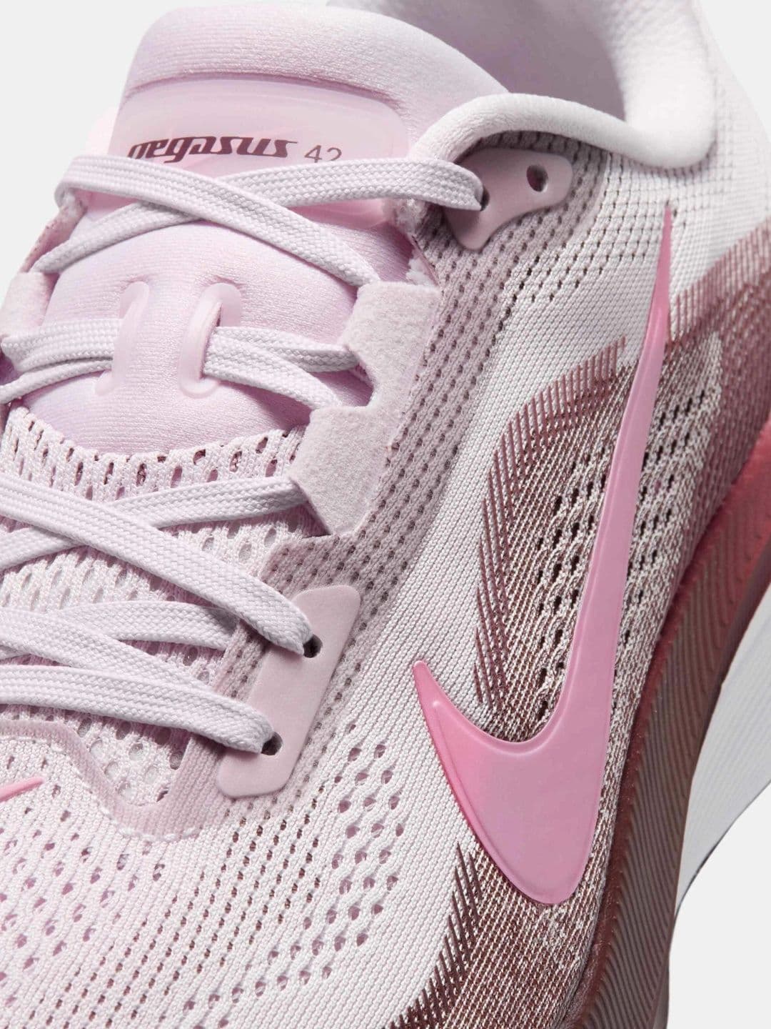 Nike Women Mesh Running Non-Marking Shoes thumbnail 3