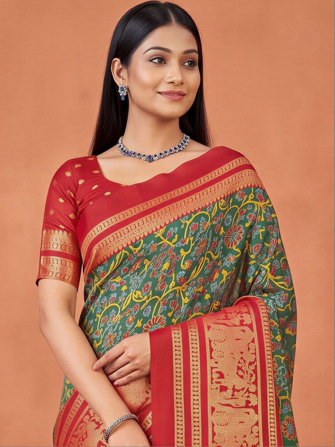 Anouk Floral Zari Designer Saree thumbnail 4