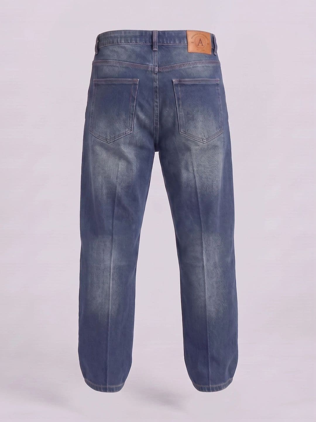 dolsia Men Straight Fit Mid-Rise Heavy Fade Stretchable Jeans thumbnail 5