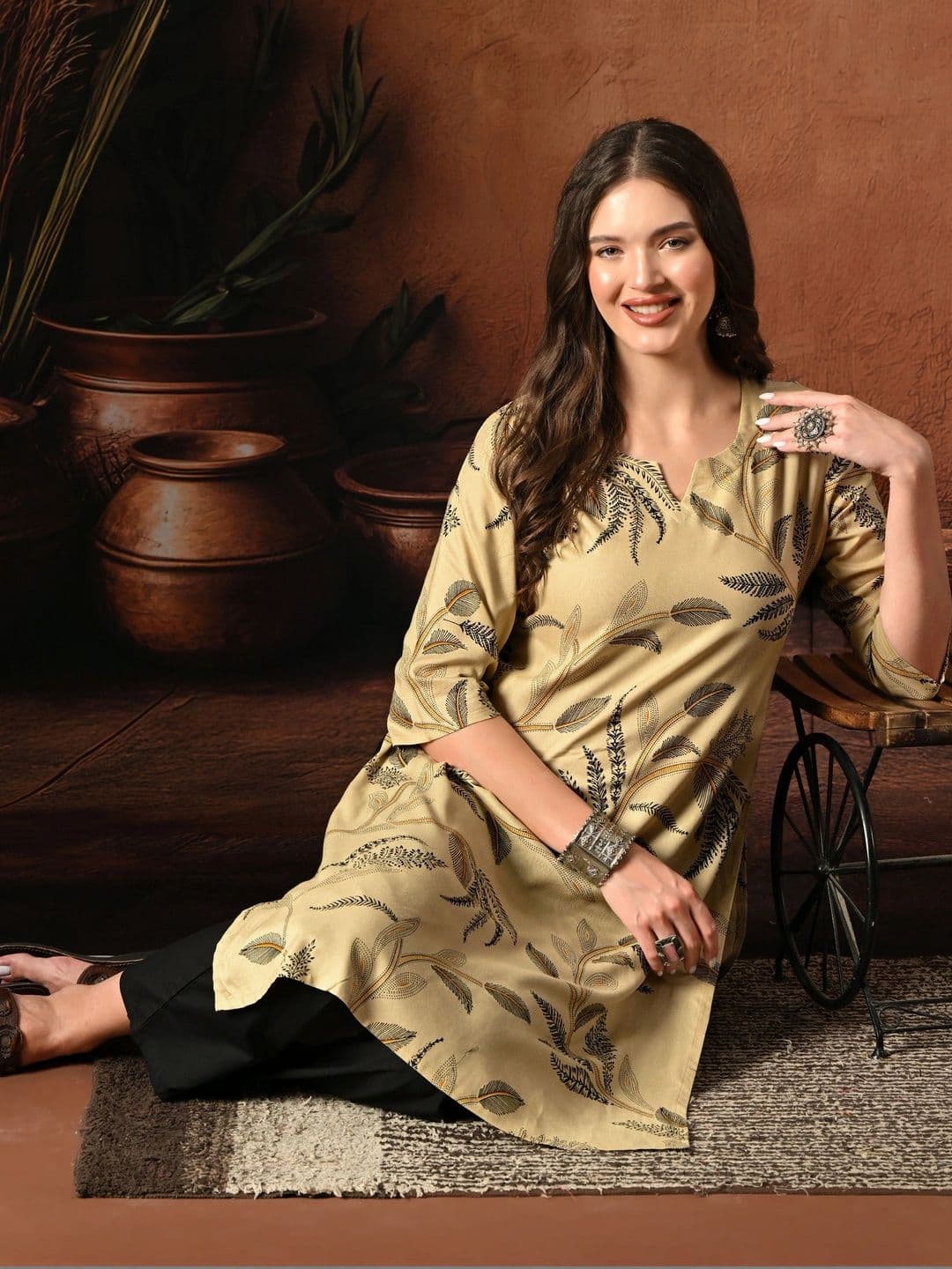 Sangria Women Ethnic Motifs Printed Kurta thumbnail 4