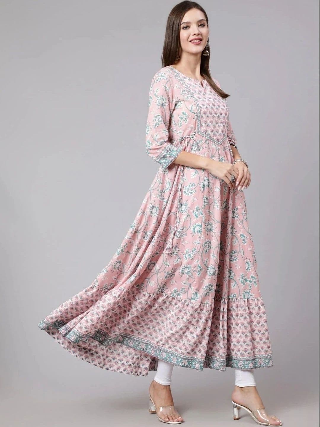 NAVYANSHI Women Floral Printed Indie Florals Anarkali Kurta thumbnail 3
