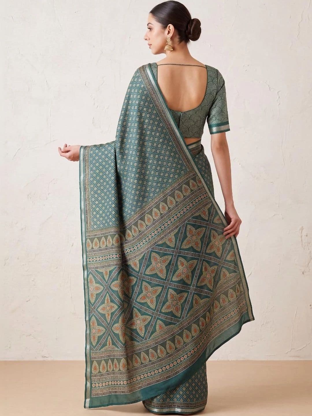 KRISHREE Embellished Silk Cotton Saree thumbnail 2
