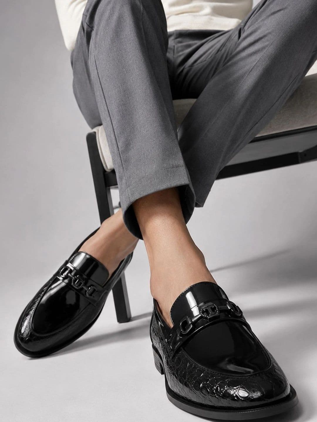 HERE&NOW Men Textured Pointed Toe Slip-On Formal Loafers Shoes thumbnail 4