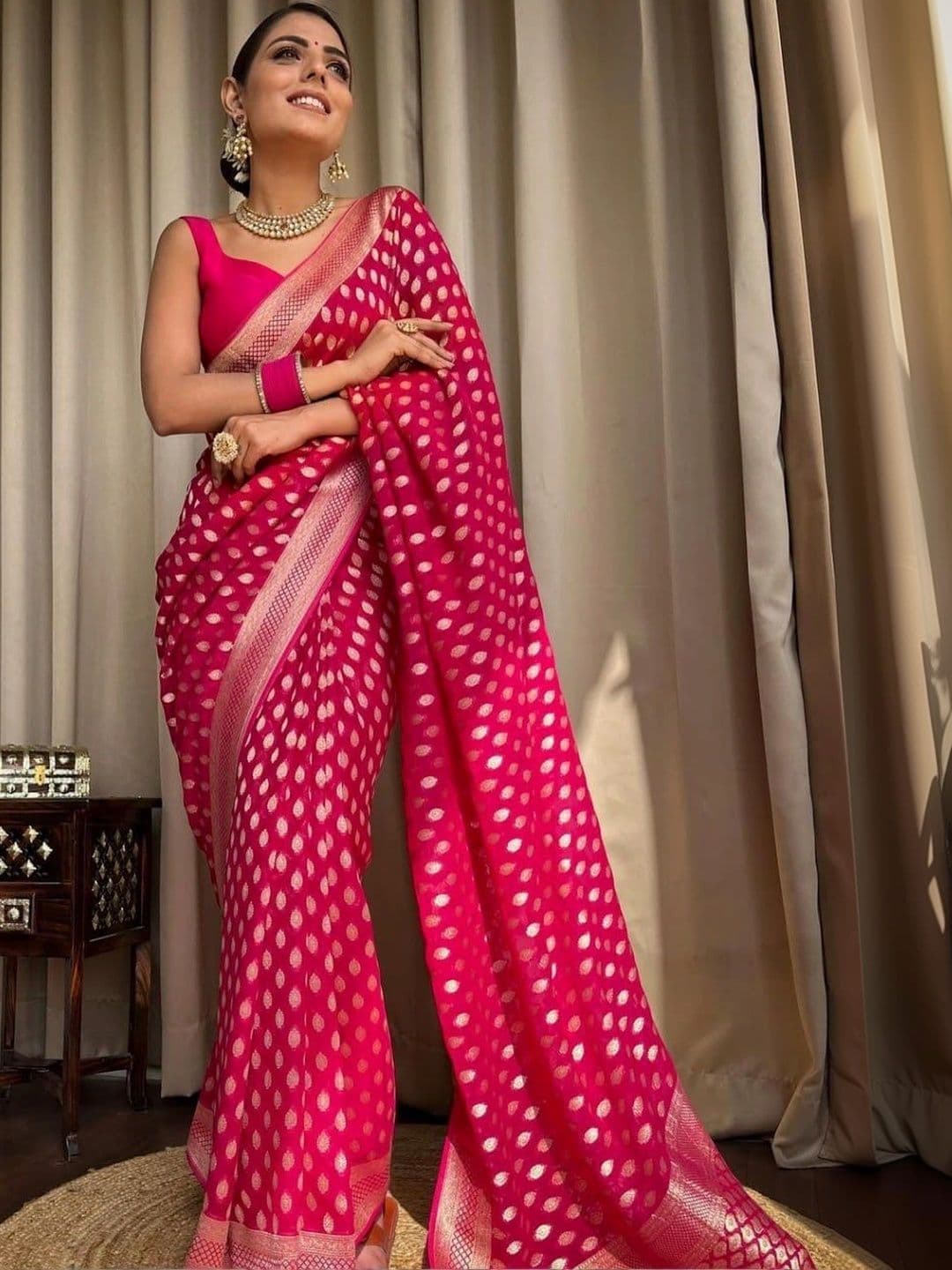 House Of Nazakat Woven Design Zari Art Silk Banarasi Saree thumbnail 5
