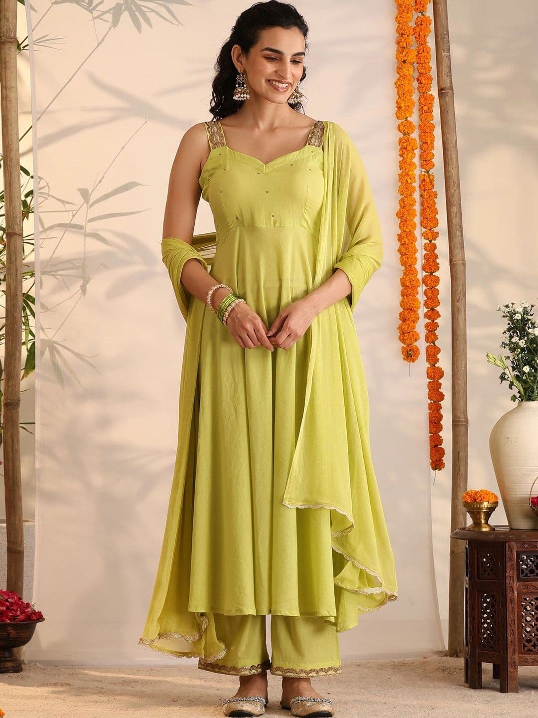 Khushal K Women Ethnic Motifs Embroidered Empire Thread Work Pure Cotton Kurta with Palazzos & With Dupatta thumbnail 2