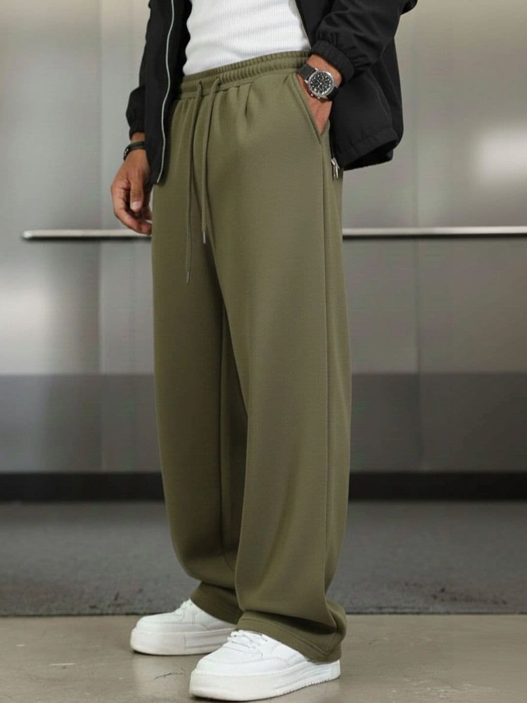 WARCOURT Men Regular Fit Training Joggers thumbnail 2