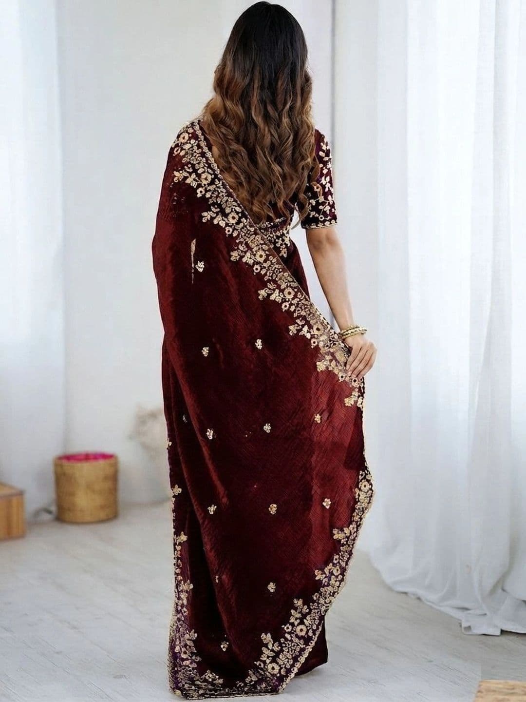 SZN Embellished Beads and Stones Art Silk Heavy Work Saree thumbnail 5
