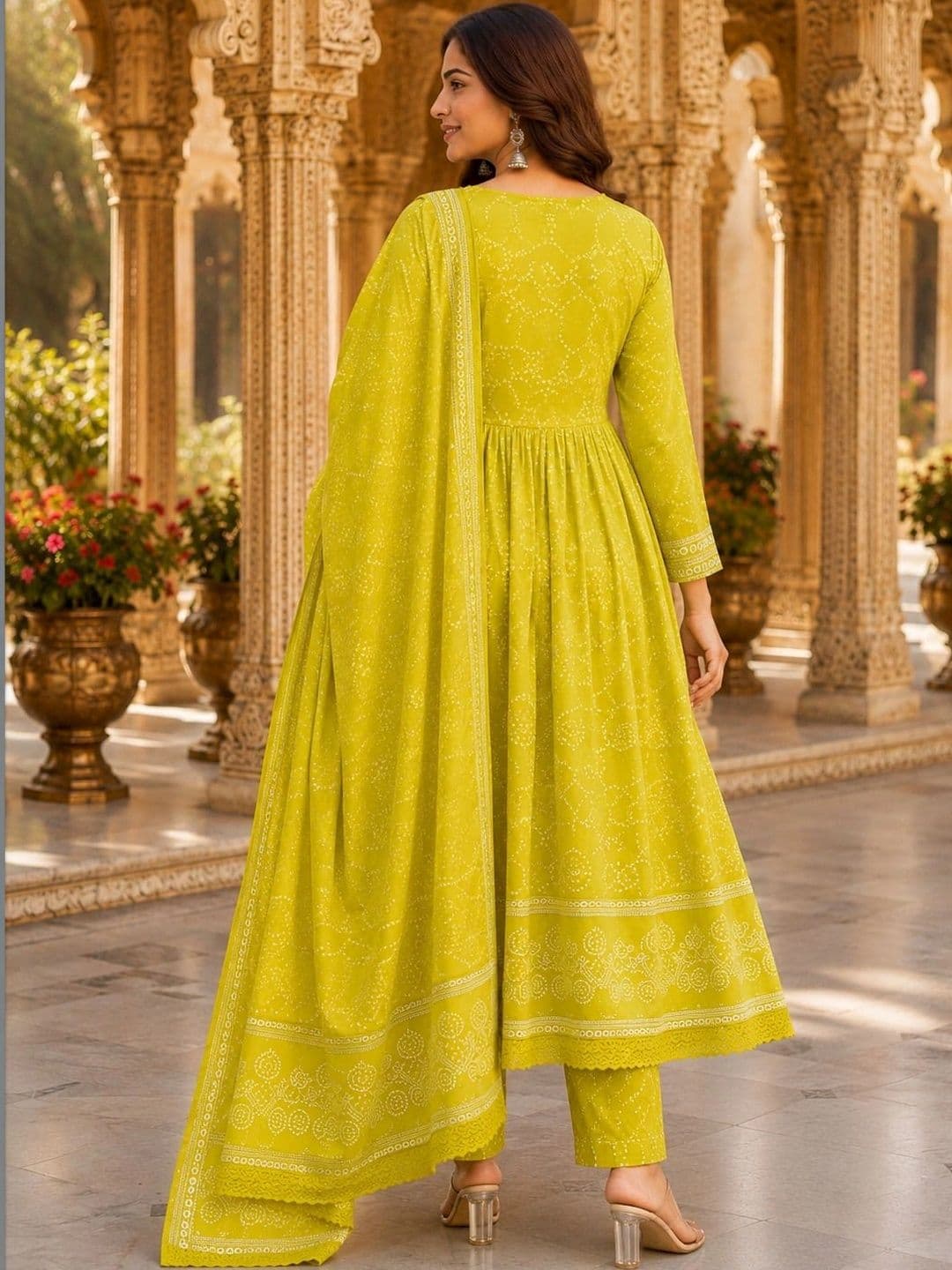 UNISETS Women Ethnic Motifs Printed Regular Thread Work Pure Cotton Kurta with Trousers & With Dupatta thumbnail 4