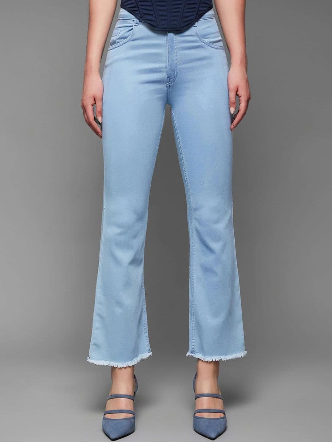 Mast & Harbour Women Bootcut High-Rise Low Distress Heavy Fade Cuffed Hem Stretchable Jeans thumbnail 5