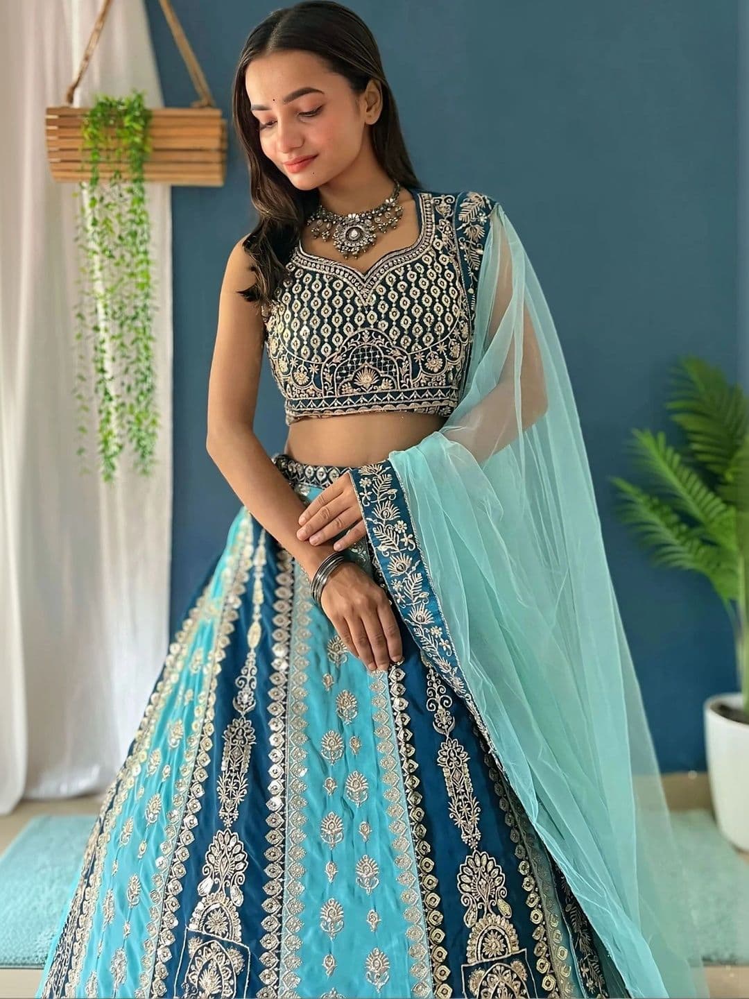 SIDDESHWARY FAB Embellished Sequinned Semi-Stitched Lehenga & Unstitched Blouse With Dupatta thumbnail 4