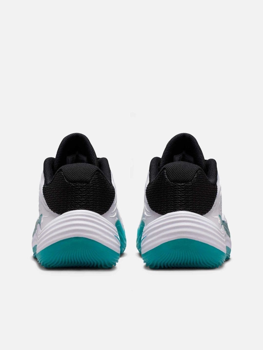 Nike Men Textile Basketball Non-Marking Shoes thumbnail 2