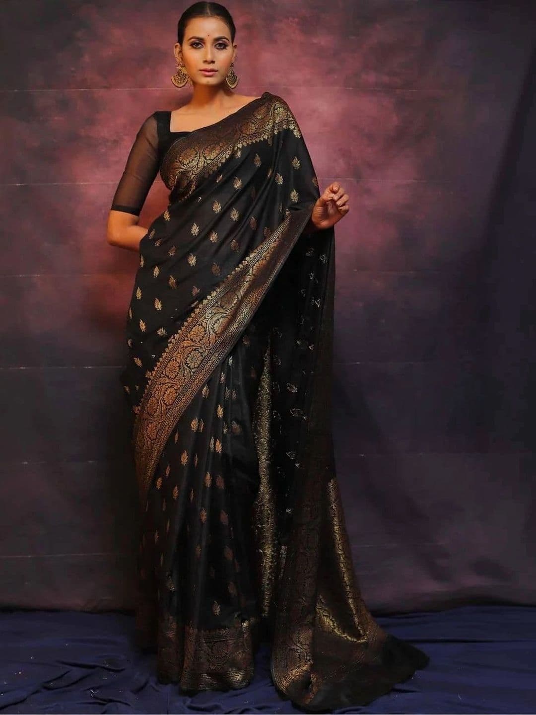 Zoomera Woven Design Zari Art Silk Banarasi Saree - view 1