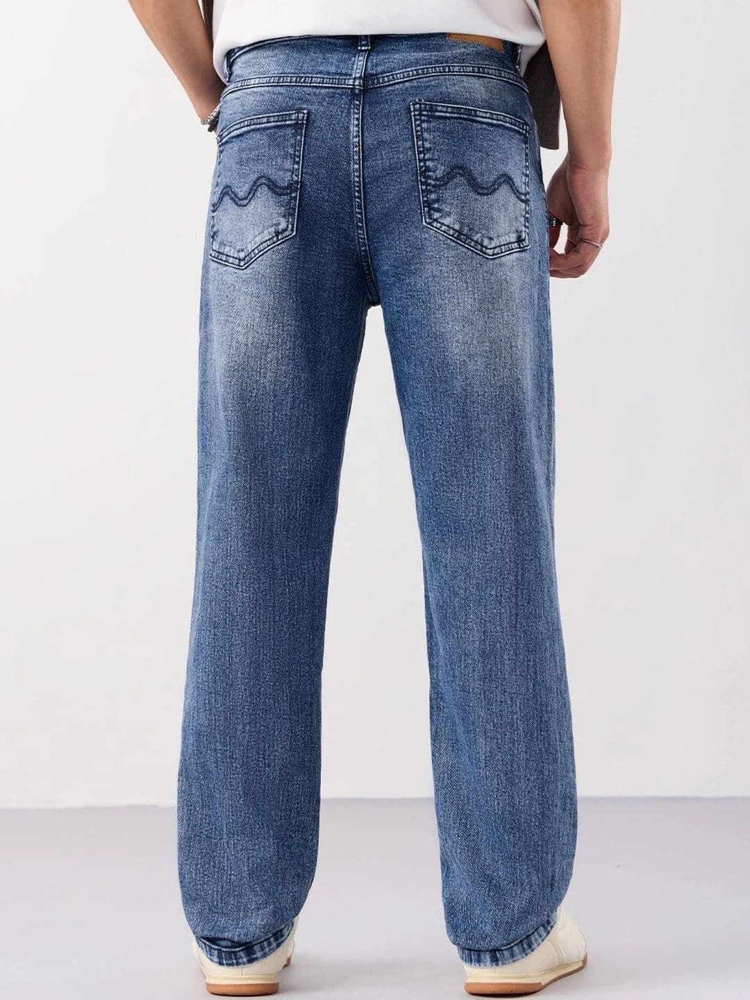 The Souled Store Men Straight Fit Mid-Rise Light Fade Stretchable Jeans thumbnail 3