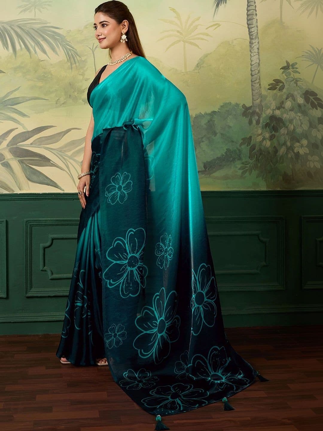 Panzora Floral Satin Designer Saree thumbnail 3